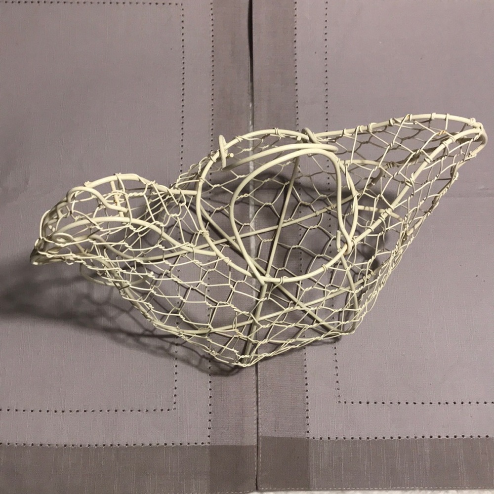 Farmhouse chicken wire egg basket